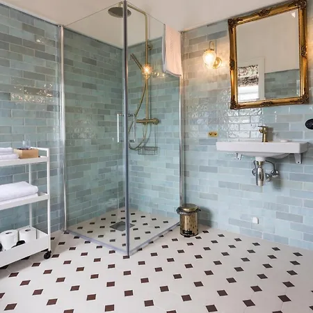 Jervell Gjestehus Олесунн